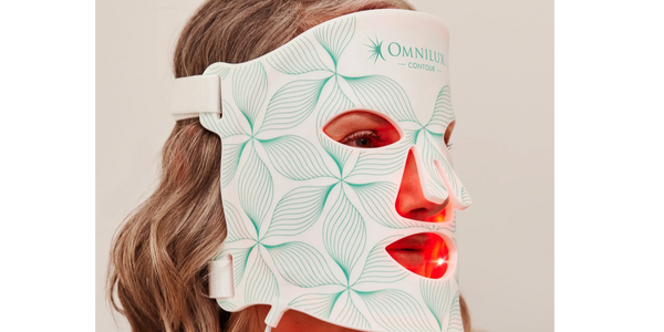 FDA-cleared, red light therapy device with clinical results for anti-aging and skin rejuvenation.
*R