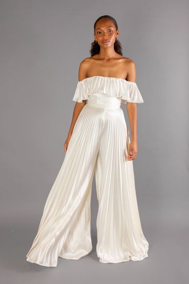 Drew. off the shoulder top with bridal trousers suit
Bracknell Reading Binfield Cookham Hampshire