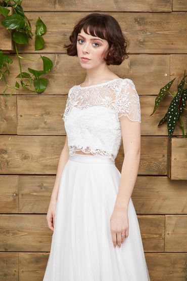 Indie. Floral lace cropped bridal top with short sleeves
Farnborough Maidenhead Pangbourne Hurst