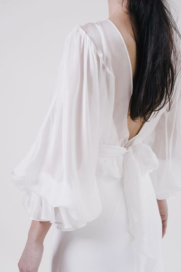 Rolling in Roses
The Passion Blouse
tie back wedding blouse separate
Wokingham Berkshire Hampshire