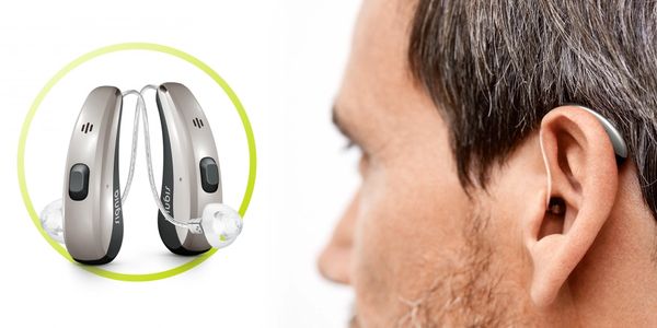 Signia, Siemens, Phonak, Oticon, Resound, Starkey, and Widex hearing aids are all available.