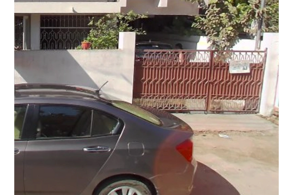 2225/2 Wright Town Jabalpur 482002 - Skin Hair and Cosmetic clinic Dr Kuldeep Bhardwaj MD