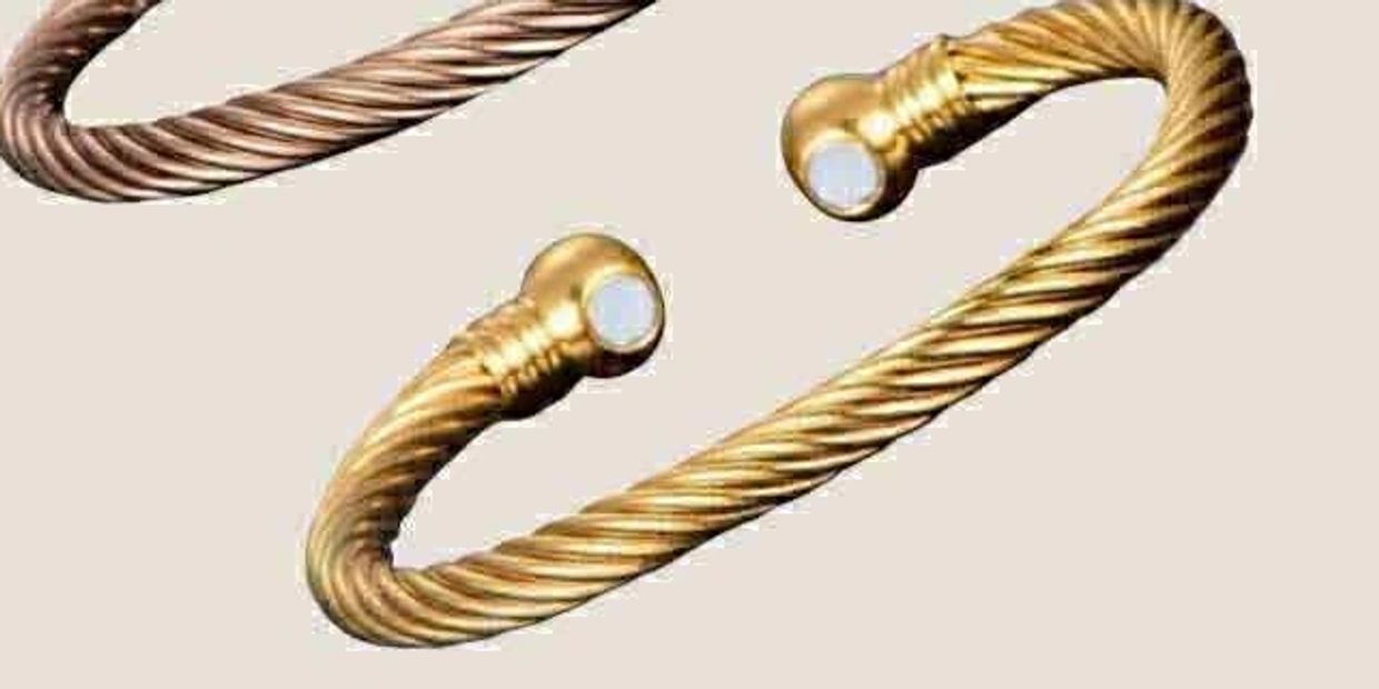 Beautiful twisted copper bracelet in gold