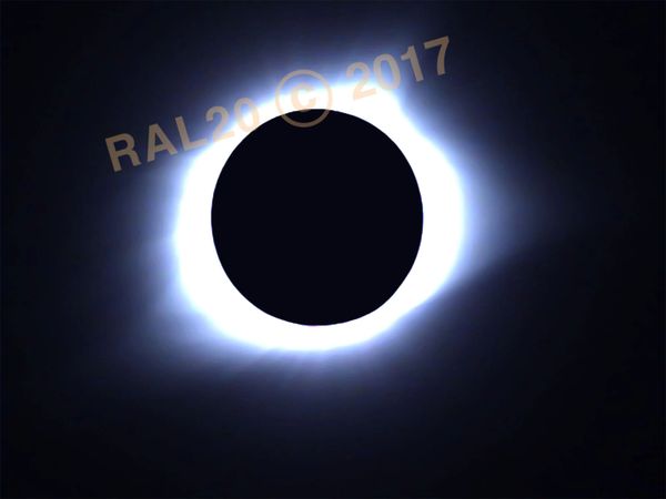 Total Solar Eclipse RAL20 © 2017