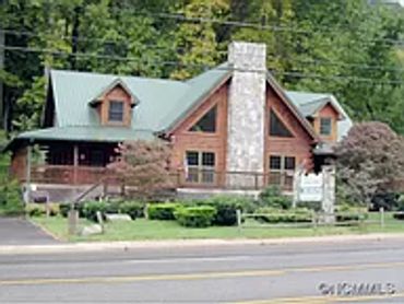 Moonshiners Resort Maggie Valley, North Carolina