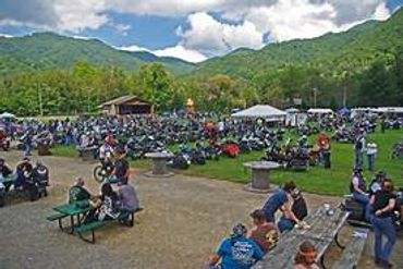 Moonshiners Resort Maggie Valley, North Carolina