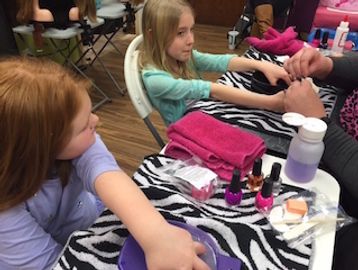 Manicures, nail painting for kids, children in a kid friendly hair salon near me in WI