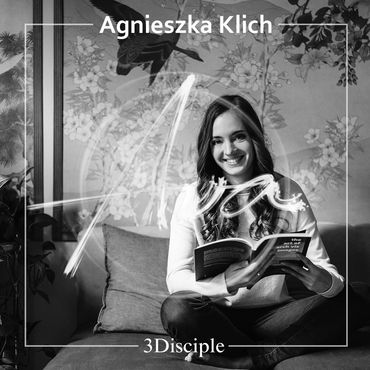 Agnieszka Klich featured in 3Disciple Issue 3. The only archviz magazine published in print and digi