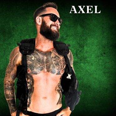 Southern Highlands male stripper available for Robertson and Sutton Forest hens parties.