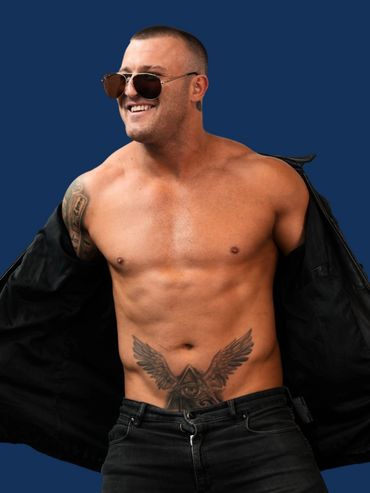 Male dancer Max performing at South Coast NSW event