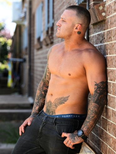 Max male stripper for hens party in Nowra and Berry