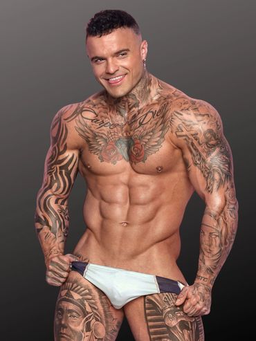 Professional male stripper Justin available for hens parties in Western Sydney and greater Sydney