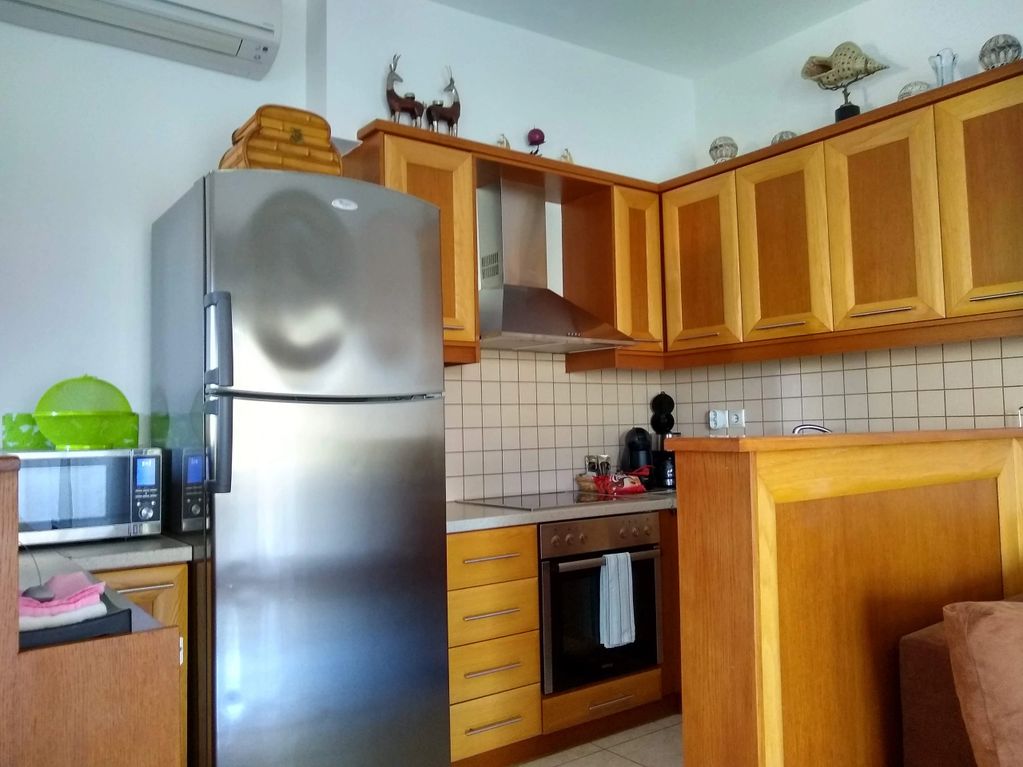 Fully equipped kitchen in the Gaia Suite