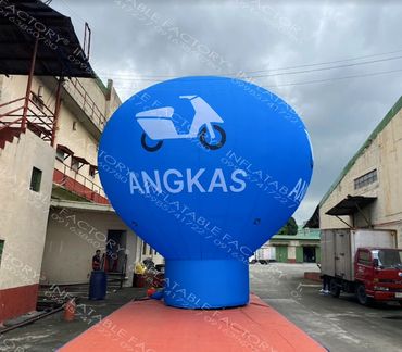 Giant Hot Air Balloon