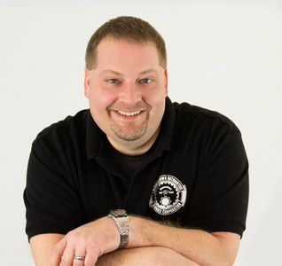 professional pro automotive tech auto mechanic ethical safe friendly smart elite luxury vehicle fix