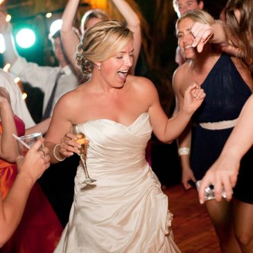 Bride Dancing, Bridal Party Dance Moves