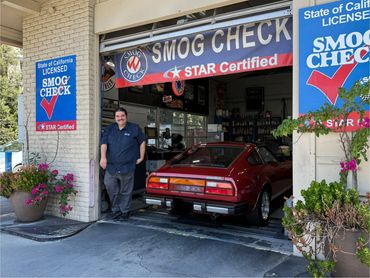 Smog Technician doing a Bar 97 Smog inspection.