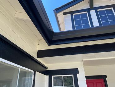 5.5” Aluminum Fascia Gutters installed in Oakdale Ca