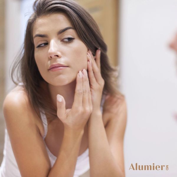 AlumierMD home care helping you to deal with annoying breakouts