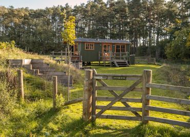 A beautiful morning at Chishillway Shepherds Hut in Northumberland