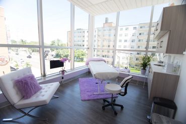 LashMania Studio Eyelash Extensions Keratin Lash Lift Mississauga Port Credit