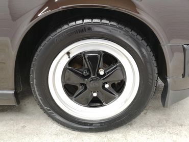 Porsche 911 SC Targa classic car care Bournemouth