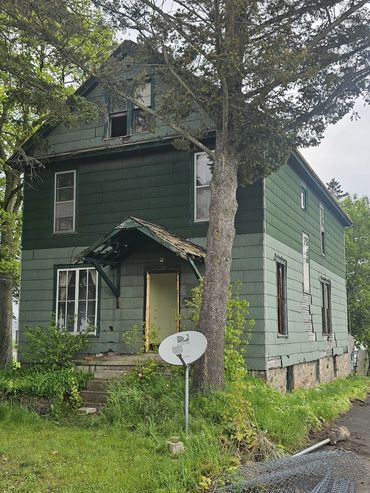 S.S.M. 49783 Burton Excavating Inc site prep sewer lines water mains sand/gravel delivery hauling