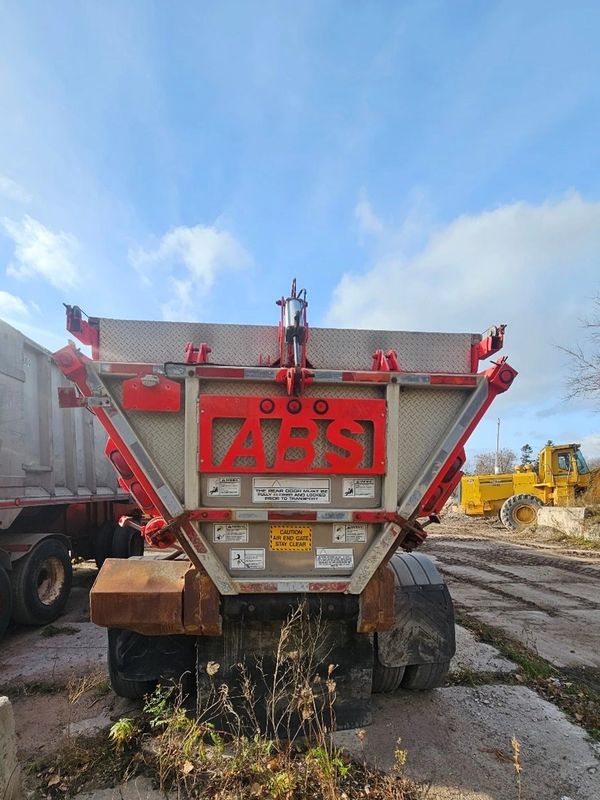 Burton Excavating, Inc - 49783 site prep, water/sewer/septic system, landscape materials