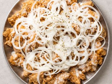 onion chicken bites