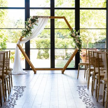 Hexagon Backdrop -Wedding arch hire in Bracknell Berkshire and the surrounding counties.