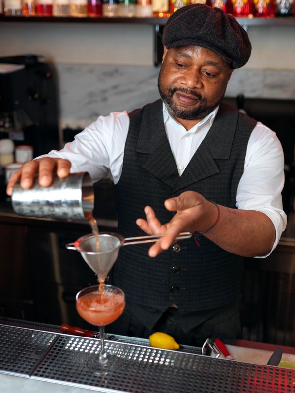 Black cocktail craftsman