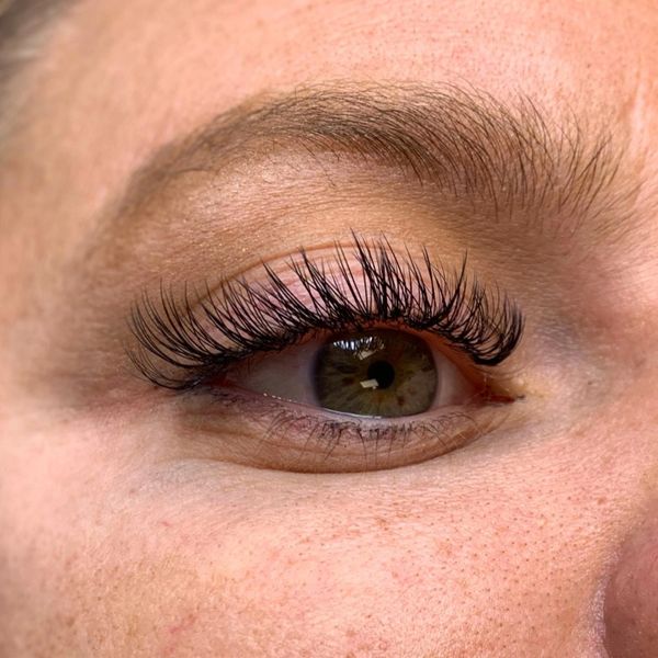 Natural Eyelash Extensions