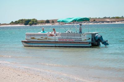 Emerald Isle's best boat rental company. Full and half day boat rentals available.
