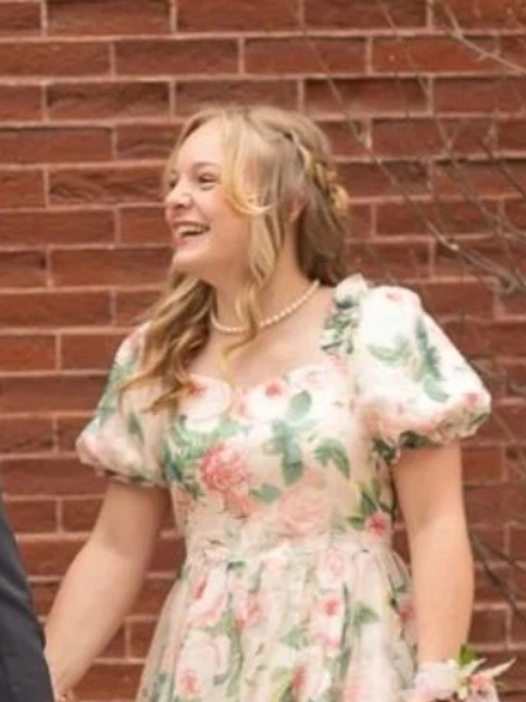 Cami - Event Coordinator