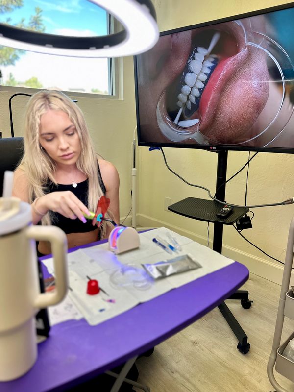 Teeth Whitening certification online and in person with Official Pro Smiles in Phoenix Az.