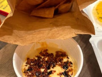 Choriqueso & House Made Chips