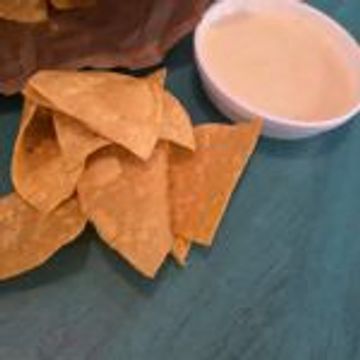 House Made Chips & Queso