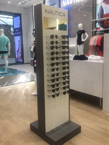 Nautica Eye Wear custom kiosk design in Dubai, blending style,space efficiency, and brand visibility