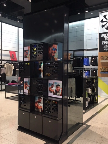 NIKE Eye Wear custom kiosk design in Dubai, blending style, space efficiency, and brand visibility.