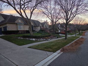 Fall Cleanup services in Northville Twp, MI. Lawn Maintenance services. Lawn Care services.