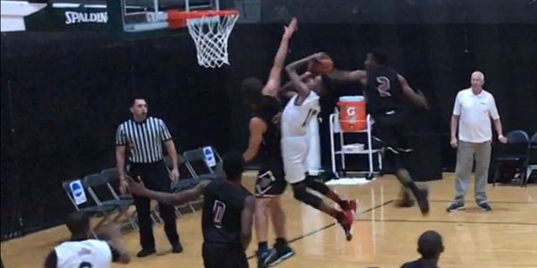 #10 Mitchell Lodge playing at the AAU National Championship game