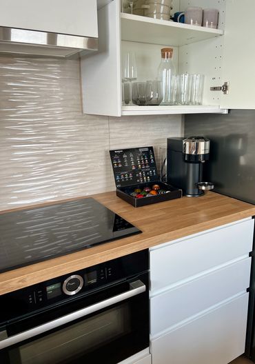 Fully stocked kitchen