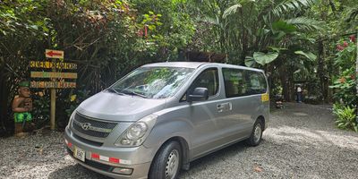 Coach Costa Rica – Private Transportation & Tours