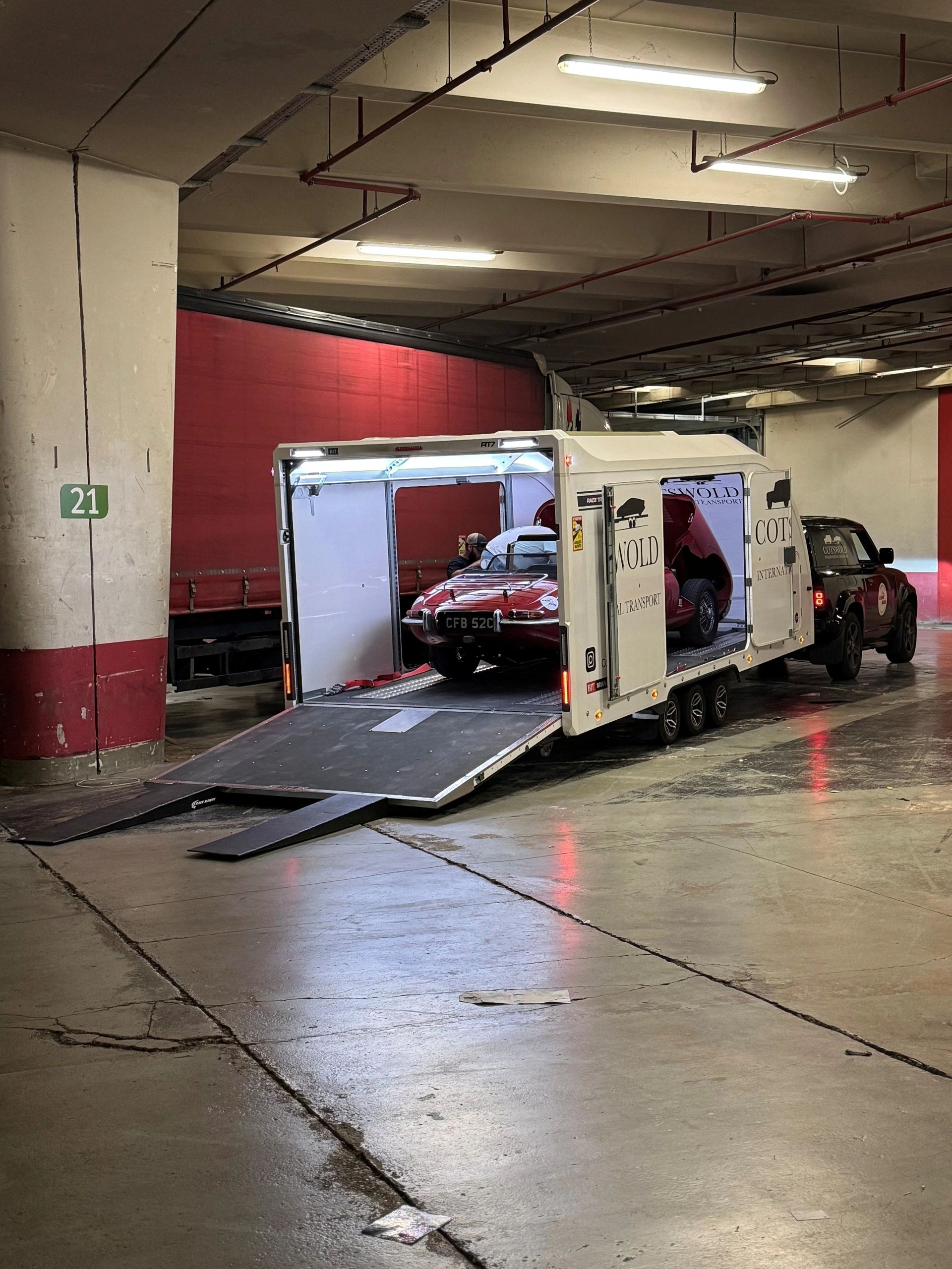 jaguar etype transport, enclosed car transport, european car revovery to uk, european car recovery