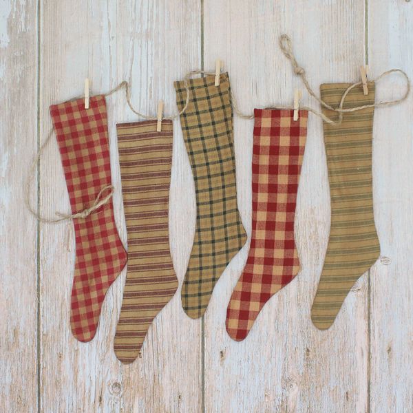 Mini Christmas Stocking Garland