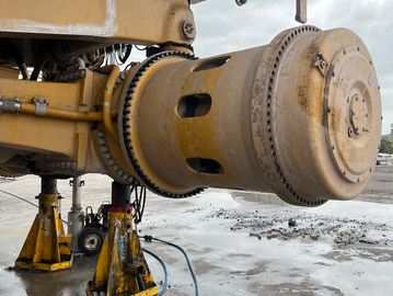 Final drive ready to be removed