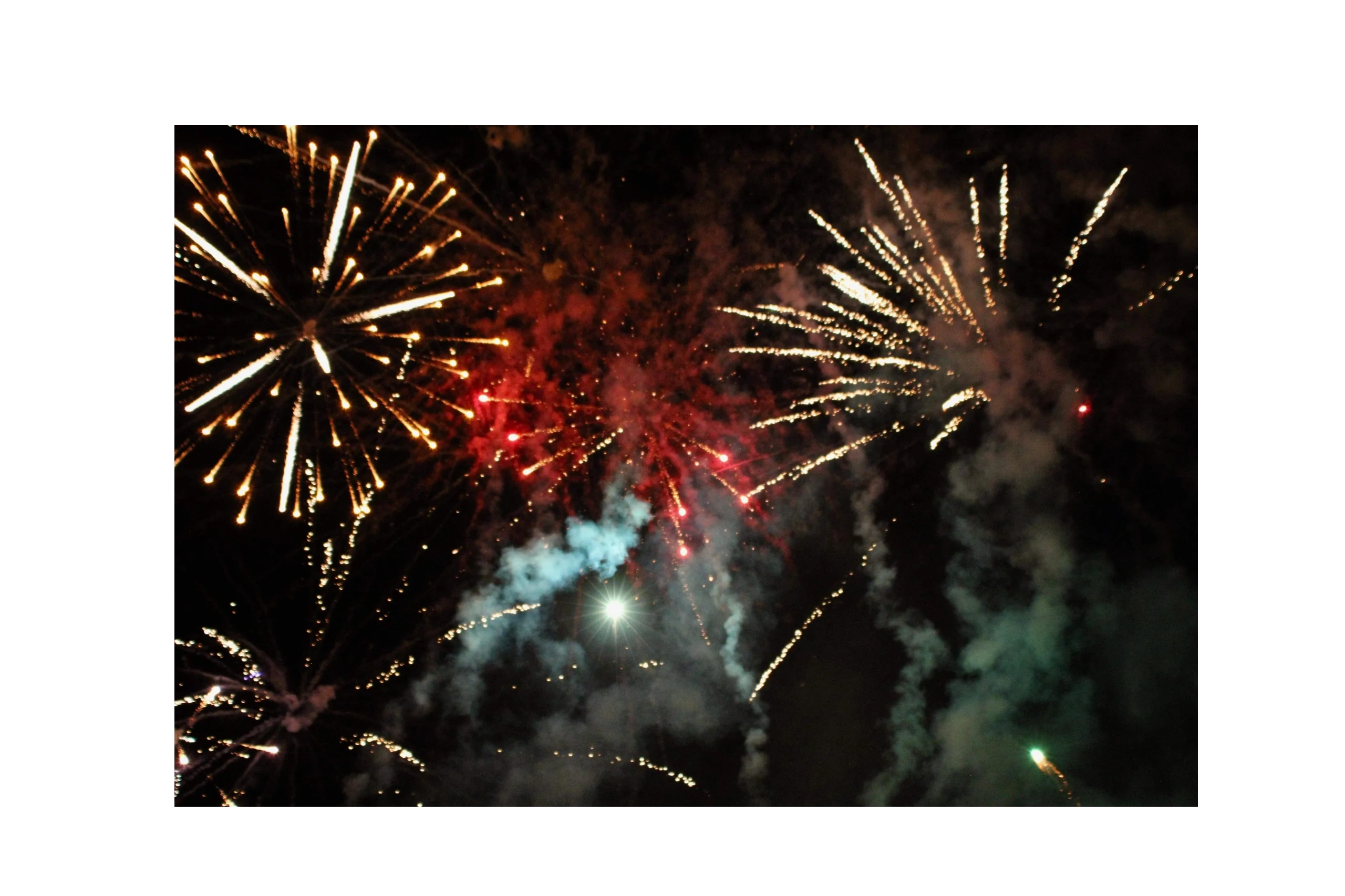 feu d'artifice professionnel à st-mathieu 