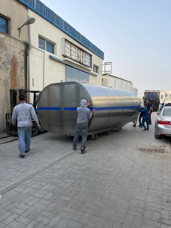 Storage Tank Fabrication In UAE
Storage Tank UAE
SS Storage Tank Manufacturers In UAE