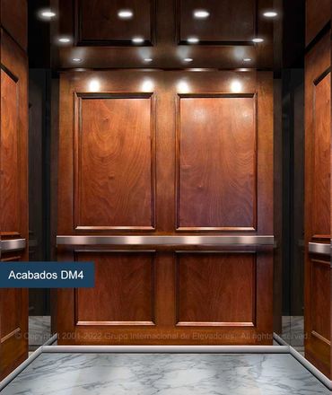 Vista frontal de un elevador para pasajeros marca GIE en cumplimiento con ASME A17.1 CSA B44