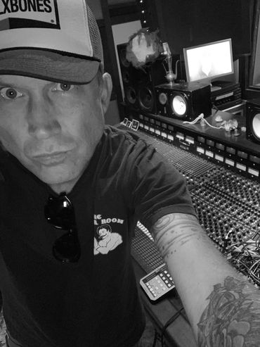 Jeff Wright Blastergun